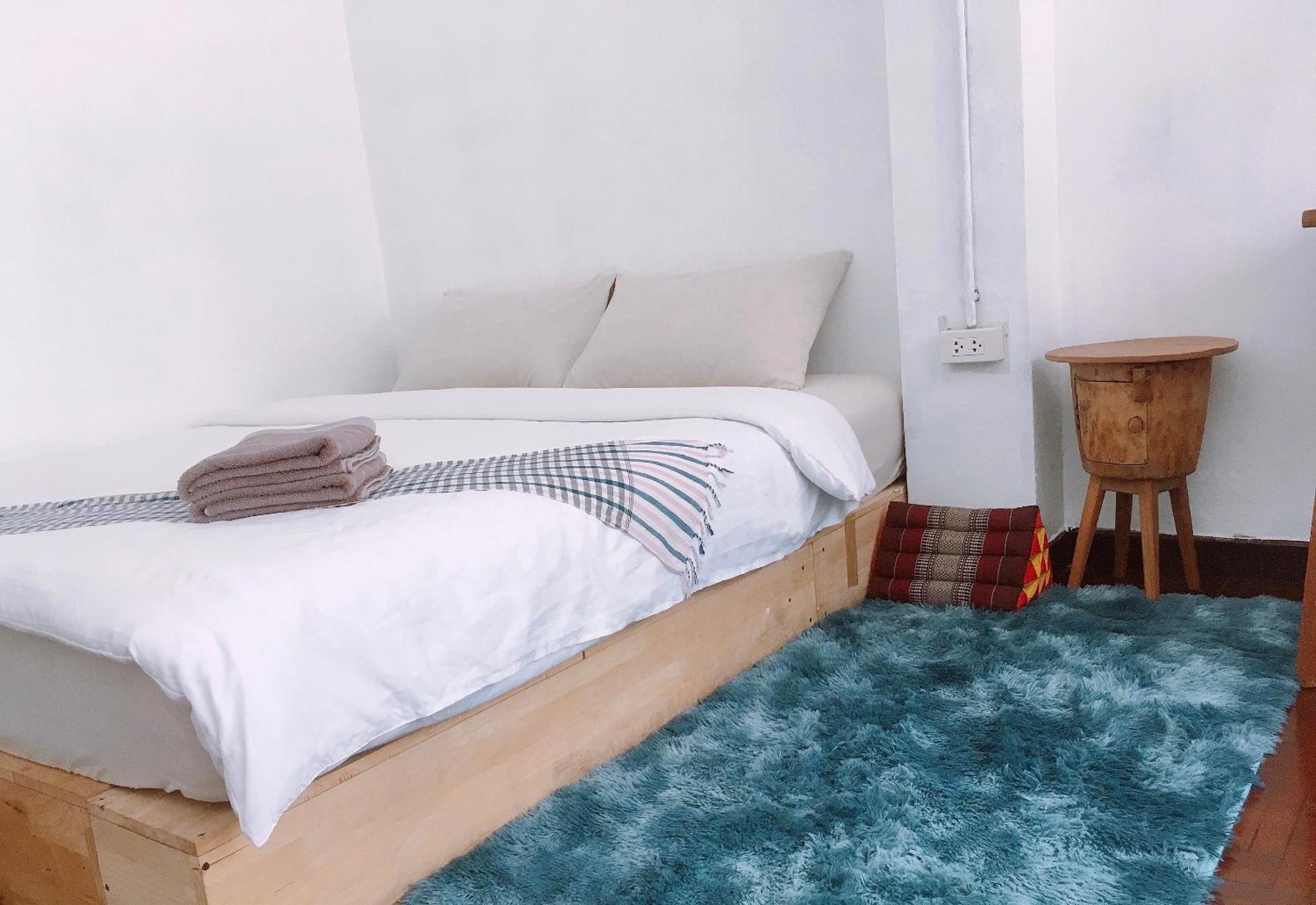 Wayside Guesthouse Chiang Mai Bagian luar foto