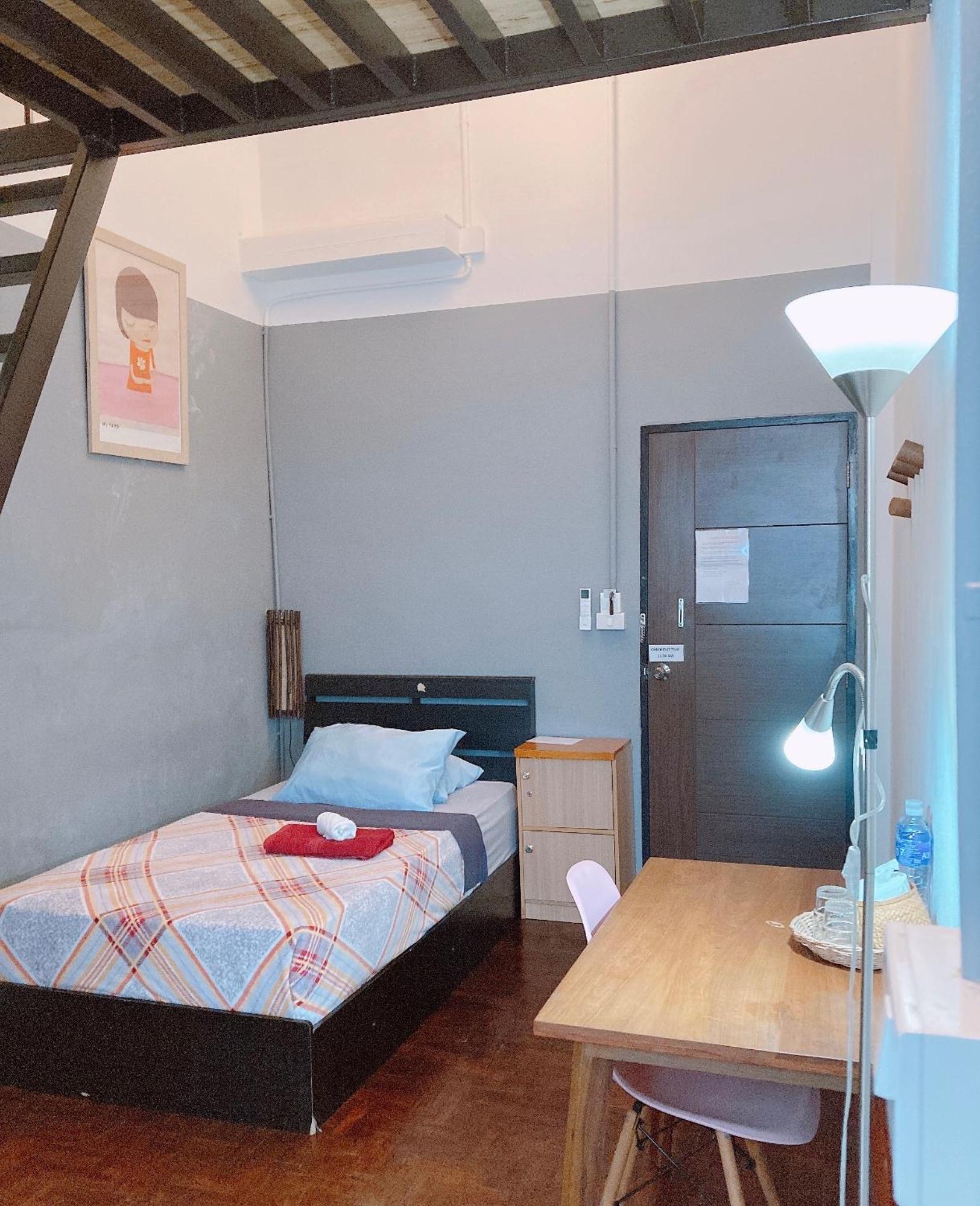 Wayside Guesthouse Chiang Mai Bagian luar foto