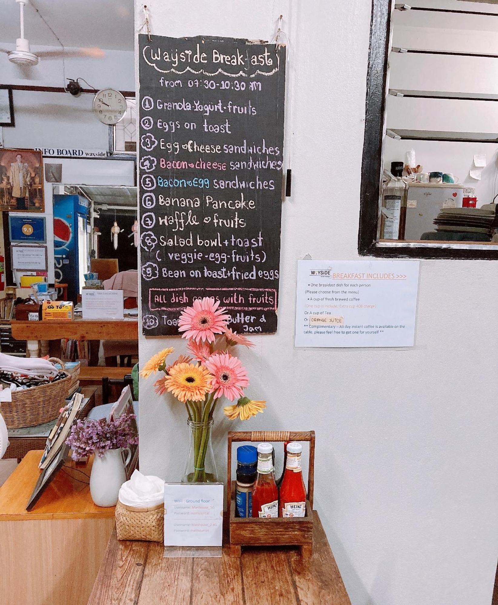 Wayside Guesthouse Chiang Mai Bagian luar foto