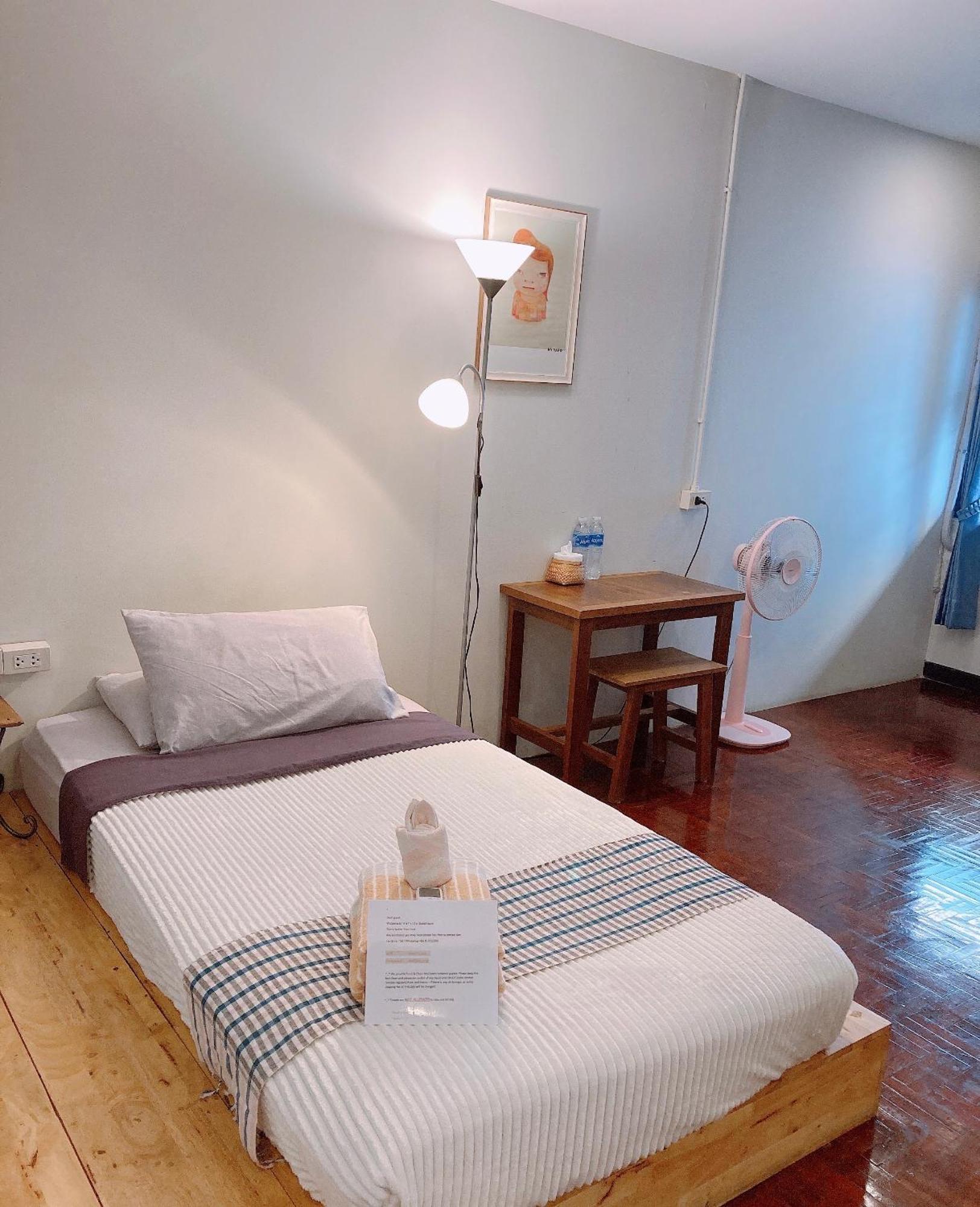 Wayside Guesthouse Chiang Mai Bagian luar foto